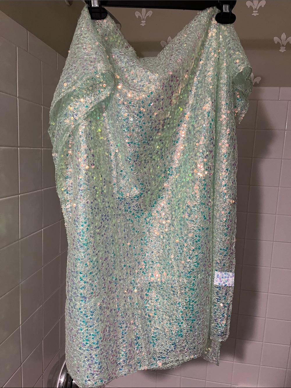 Mint Sequin Draped Table Runner